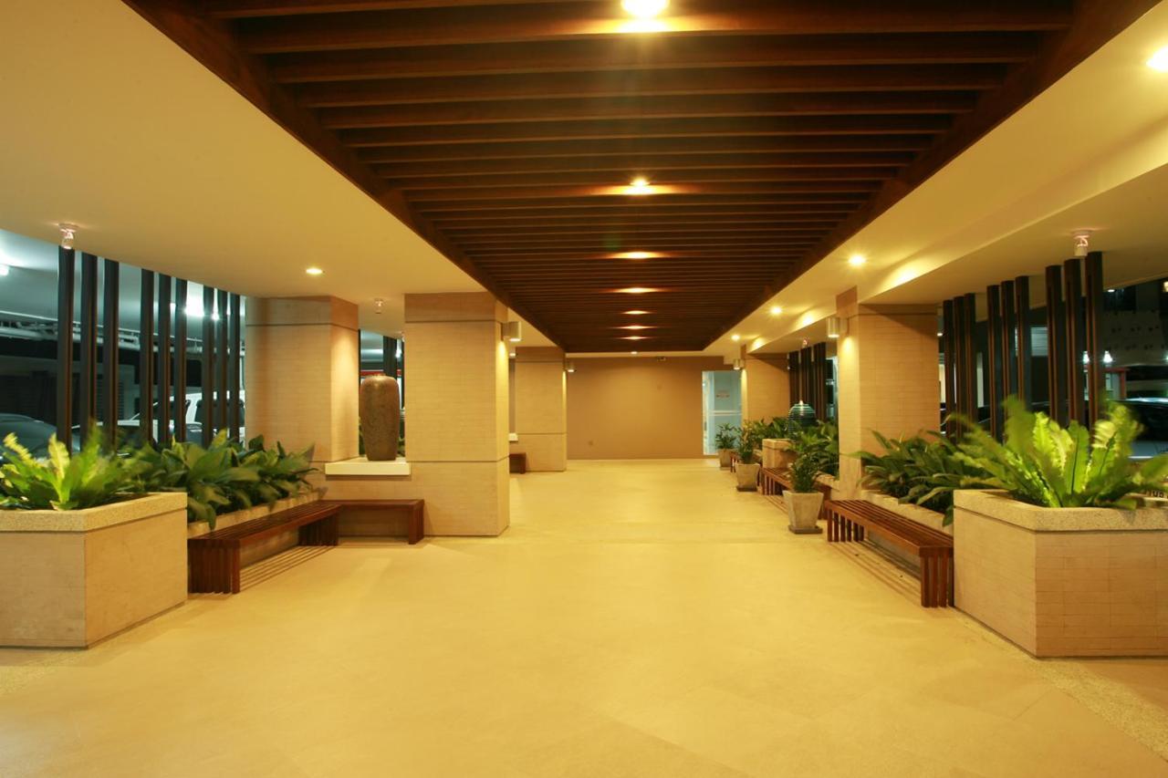 Krongthong Mansion & Hotel Bangkok Exteriör bild
